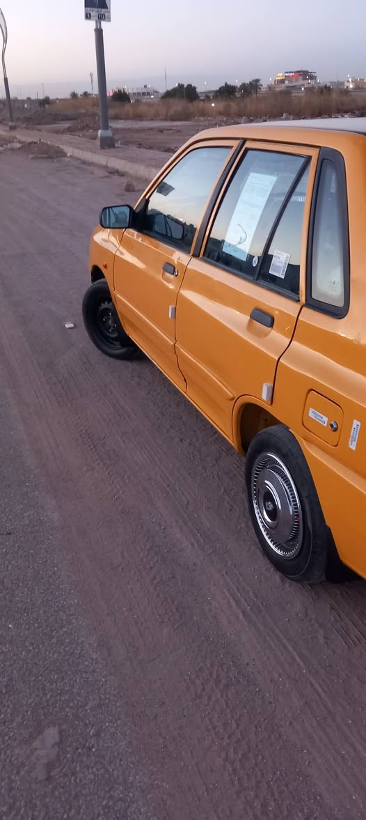 السلام عليكم
سياره سايبه 2012  رقم انكليزي بغداد صاحبها بالكراده والسيارة بالديوانية السيارة مابيها شي من شاصي ومكينه وكير وتبريد شغال وحداديه جديده مكفولات  تخم تاير كهربائيات شغاله دوشمه جديده ومكفوله واحلى من الصور 
***********
