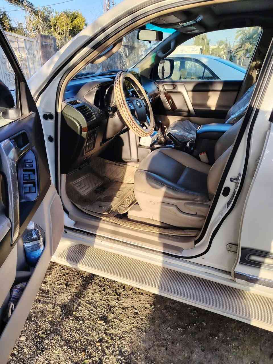 برادو موديل٢٠١٣ كويتي ٦ سلندر ماشية ١٤٨ فئة TXL كفالة من الصبغ والبارد محرك كير كفالة دبل تانكي بسمي
السعر ٢٧٥ وبيه مجال
العنوان صلاح الدين الدجيل 
***********
***********
