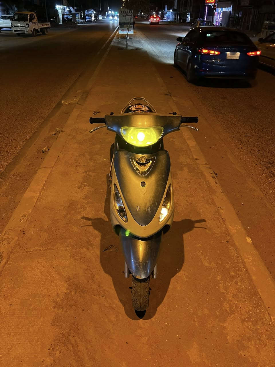 سلام عليكم مرخصت مدير الكروب
دراجه ماكس منغولي بلاد 
سعر 575 وبيها مجال لشراي مكاني حله ورديه 
***********
