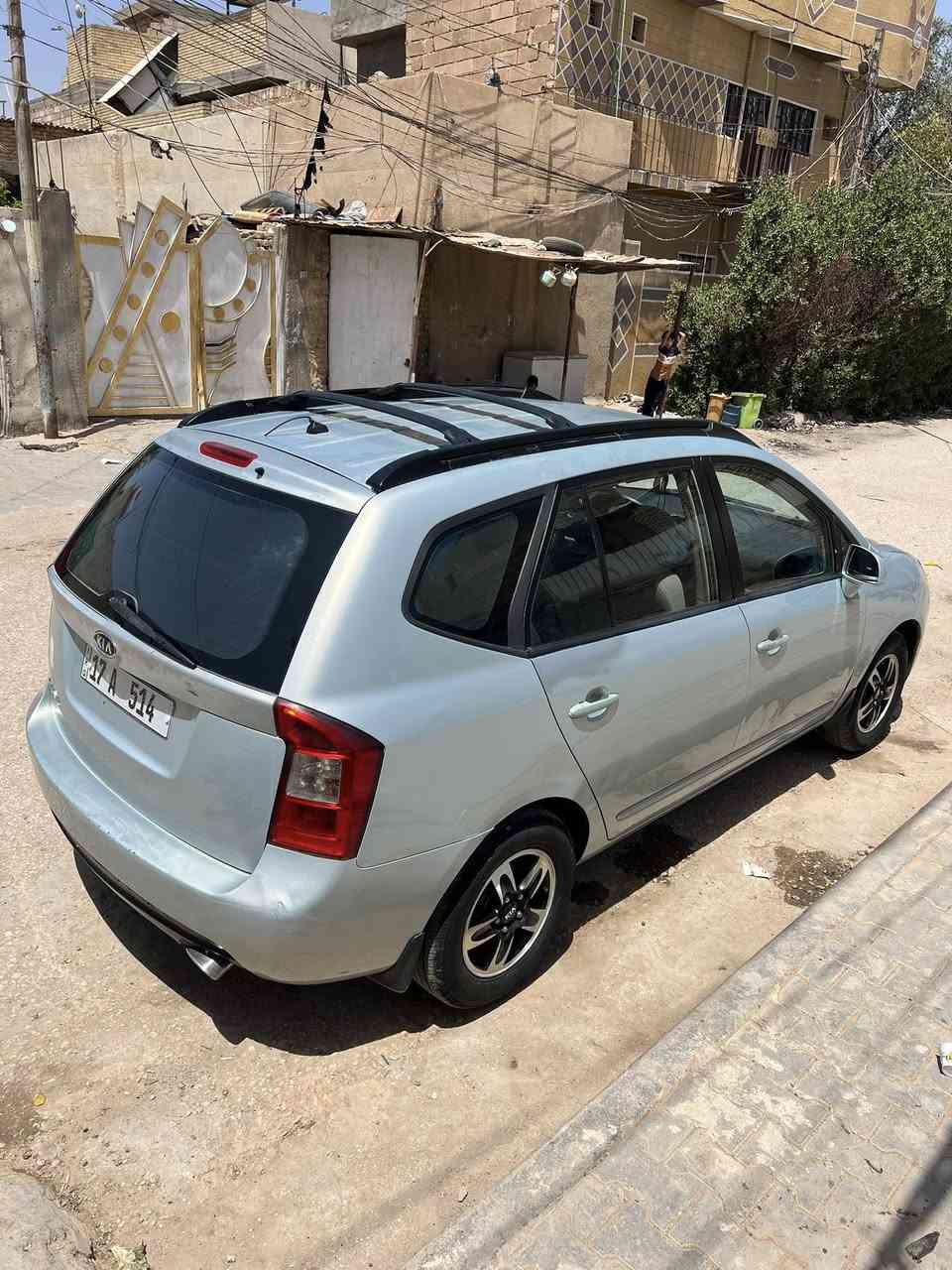 سلام عليكم  كيه كارنز سبعه راكب موديل 2007 خليجي رقم مميزمثنى دولي بئسمي مشروع وطني سياره حلوه  عائليه محرك 2000 جديد كير عادي  حداديه زينه تخم تاير جديد تبريد ثلج❄️ سياره بيه جراد والباب الخلفي بيه خياس من الداخل وفوك اليدادت مال بيبان الخلفيه خياس بسيط ومعمره ومبين بصوره 
لاستفسار تصل مامتواجد ع الفيس مكاني كربلاء ***********
