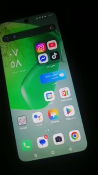 انفينيكس هوت 50i • شاشة مفطورة • مقفل