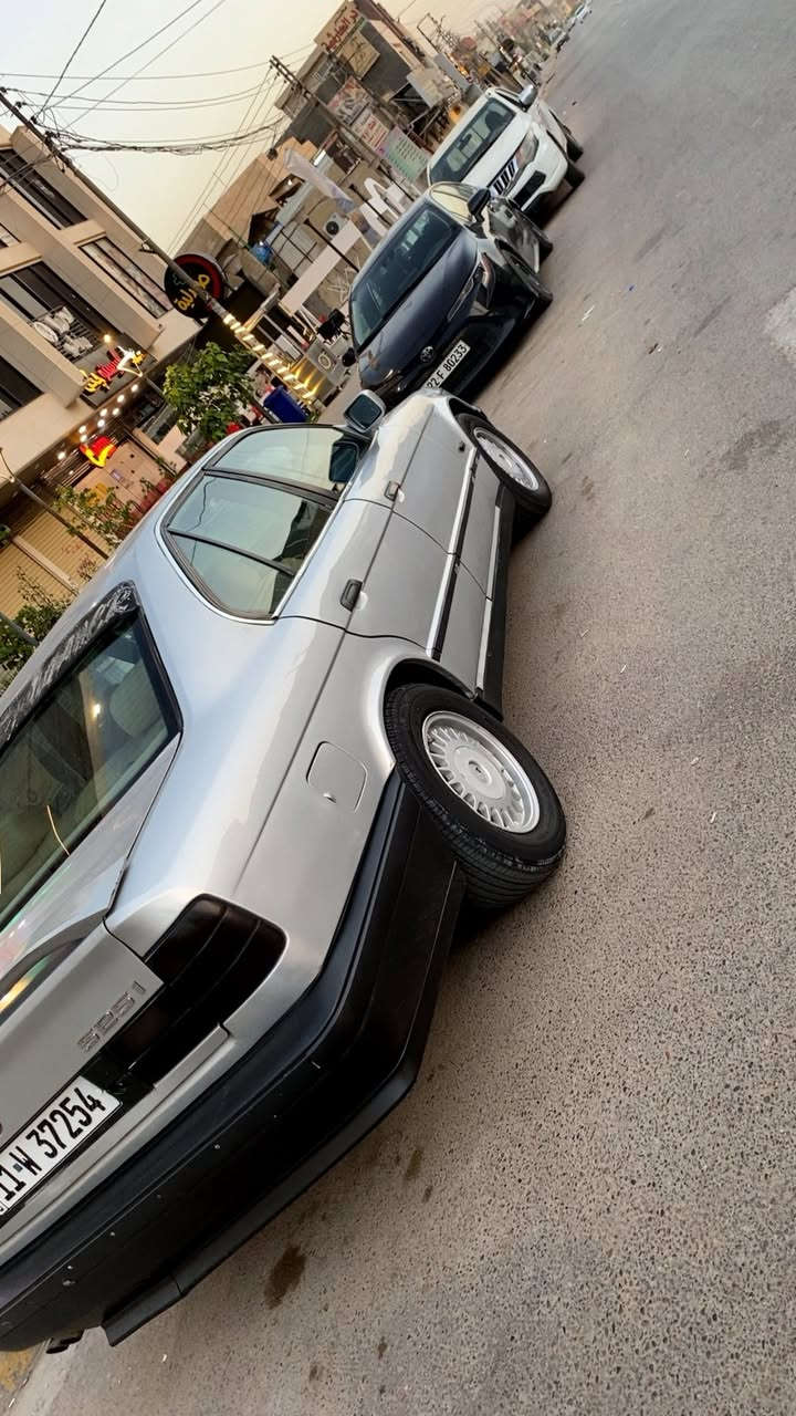 السياره موديل 89 للبيع او مراوس السعر 40
محرك 25 مفتوح  كير اوتو شلعتها تخبل مكينه جديد لا تنقيص ولا تبخير تفصل بيها قطرة دخانه مابيها 
السياره عضمتها كلش حلوه دعاميات M  دوس M شديتهن جدد بعدني ماصابغهن  القديمات موجودات نفس اللول وداخلها حلو ونضيف دوشمه جديده  السياره نقصها بس صبغ دعاميات  تبريد ثلج 
رقمها بغداد سنويه جديده
وهزه  بعدها ماخلصانه و كلشي كامل شرط التحويل خاص موجود


**إذا كنت صاحب هذا الإعلان وتريد حذفه لأي سبب، رجاءا أرسل رسالة إلى الدعم الفني**
