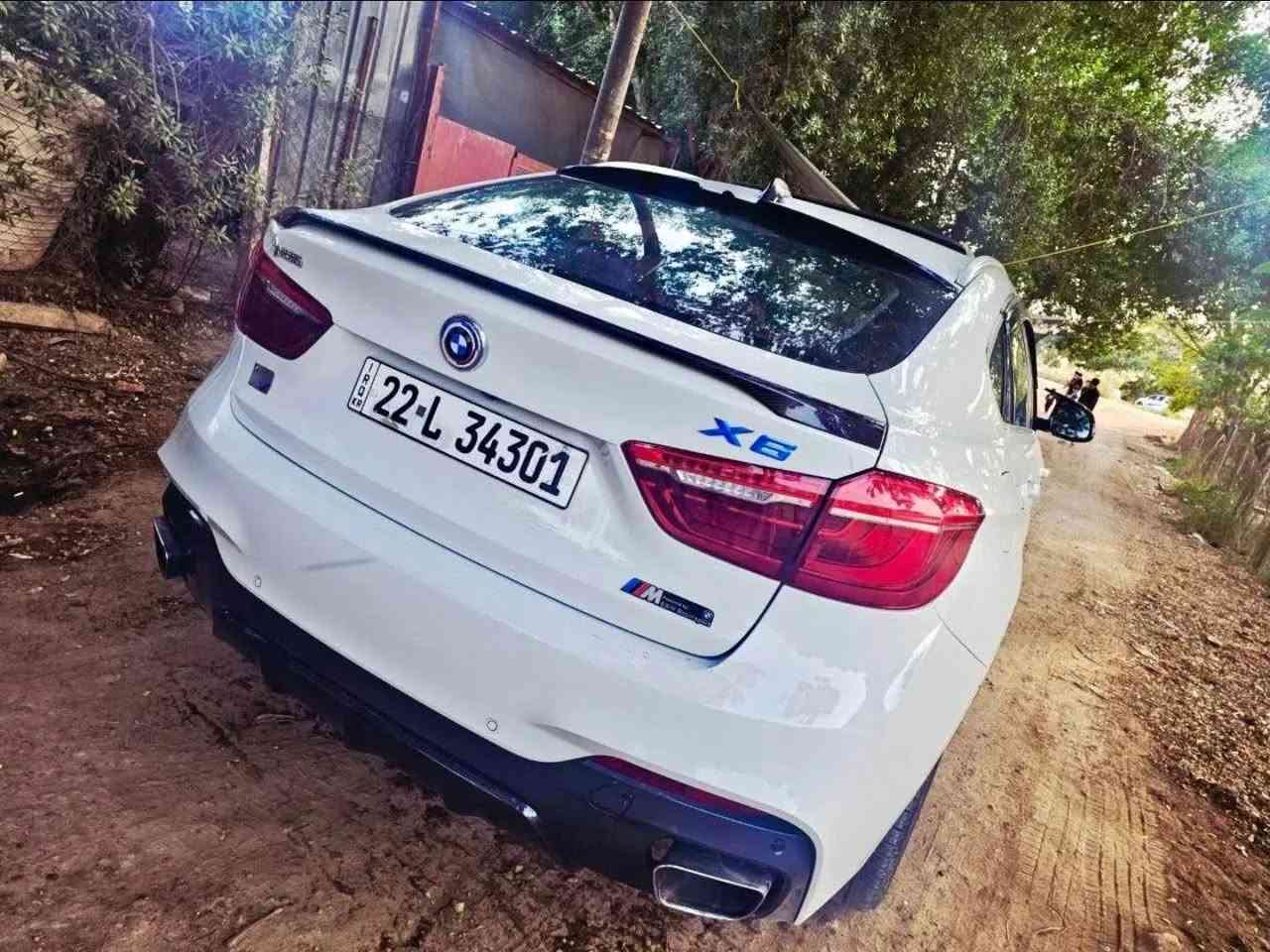 bmw 2015 X6

((( وكالة العروش )))

محرك n55
ماشية 190 الف
فول فول كل المواصفات 

سستم كاربون و كار بلي 

كفالة عامة من كل شيء عدى رصعة في الجنطة 

رقم اربيل وبأسمي 

بغداد البلديات 

السعر: 285
وبيها مجال للطيبين.

*********** بغداد, العراق
