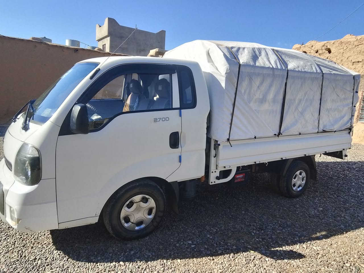 السلام عليكم للبيع كيه حمل رقم صلاح الدين الماني شرط التحويل لا صبغ ولا بارد موديل 2014 مكلف بالنشر الاستفسار على الرقم ***********
