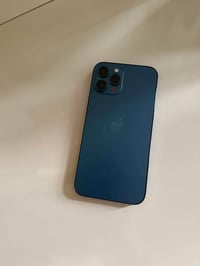 بورد 12 برو ماكس • ٢٥٦ • كامرات وفلات