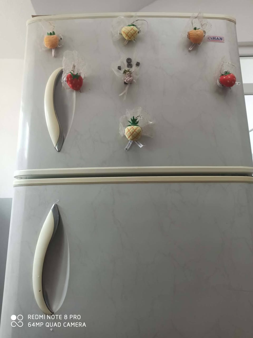 للبيع ثلاجه نظافه 90% شرط حجم 18 مكان موصل راشديه سعر 225 بيا مجال كورك *********** اسيا ***********
