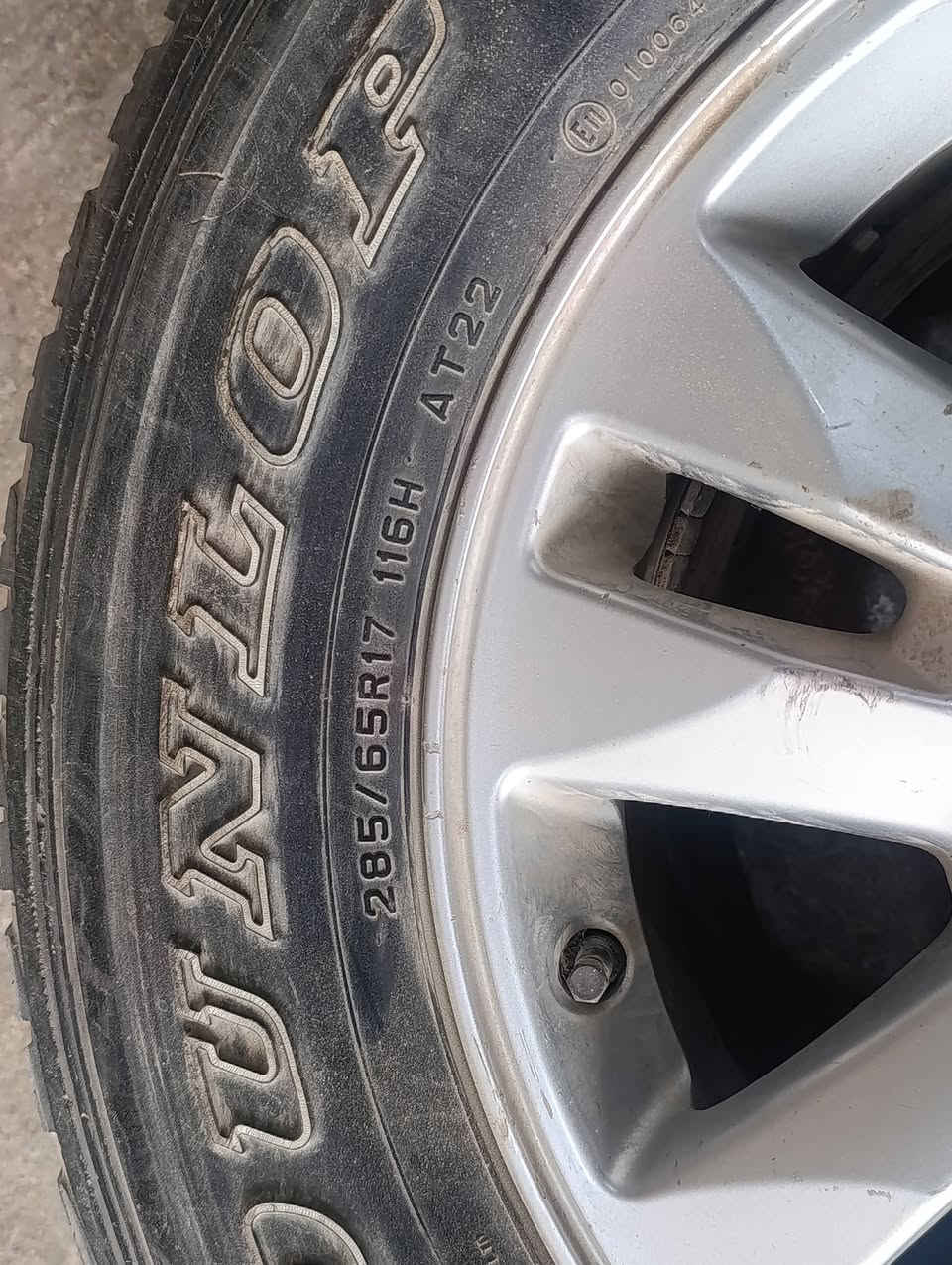 سلام عليكم ورحمه الله وبركاته
تخم ويل لاندكروزر مكفول للبيع مكان كربلاء المقدسة 
***********
