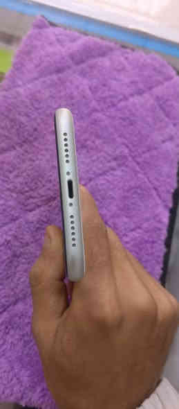 السلام عليكم ورحمه الله وبركاته يا بعد راسي جهاز ايفون 11 عادي 128 بطاريه 95 الجهاز نسخه يابانيه الجهاز ما مفتوح الجهاز نضيف او حلو مرتب فيس ايدي شغال سعر 200 او بي مجال بسيط عيبه بي فطور بل الكلاسه ما امثره عليه تكدر استبدل كلاسه او اتبدله شاشه عنواني ديالى بلدروز دور مندلي استفسار اكثر خاص واتساب ما سنجر او خط ***********
