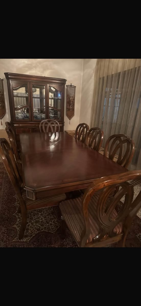 سلام عليكم عندي اغراض جديدة للبيع وبسعر مناسب الي يحب يتفضل خاص … ميز طعام وبوفية


**إذا كنت صاحب هذا الإعلان وتريد حذفه لأي سبب، رجاءا أرسل رسالة إلى الدعم الفني**