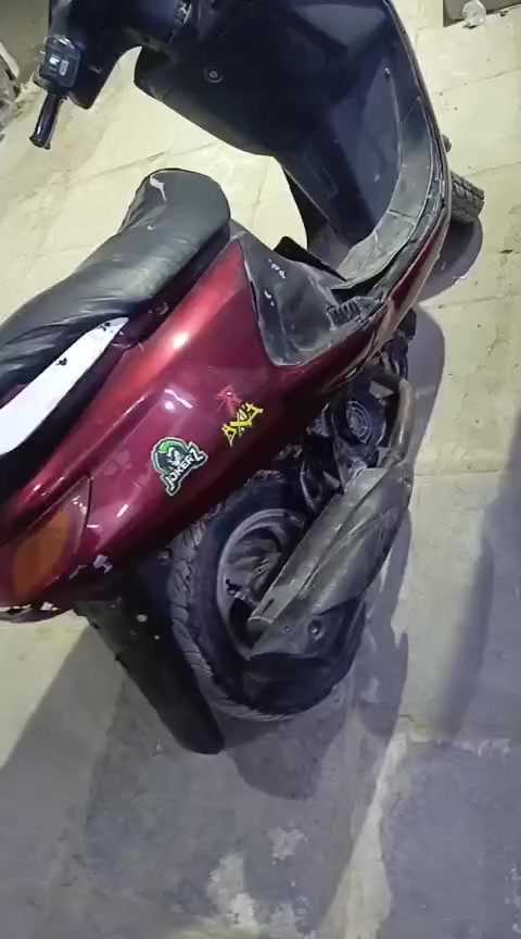 متاح دراجه فراشه مفتوحه مكاني ديوانيه مناسبه ابيع لان عندي سياره ومستغني عنها *********** شغاله كهربيات لايت زنون هورن  والدراجه حلوه
