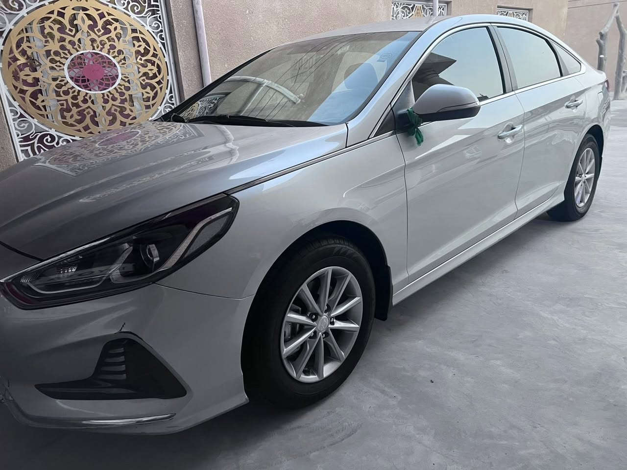 السلام عليكم سوناتا مديل 20  وارد كوري رقم بصره بسمي محرك دوش مكفوله من ضرب وتبديل صبغ قطعة وحده فقط والباقي كفاله عامه مكان سيارة البصرة الستفسار ***********
