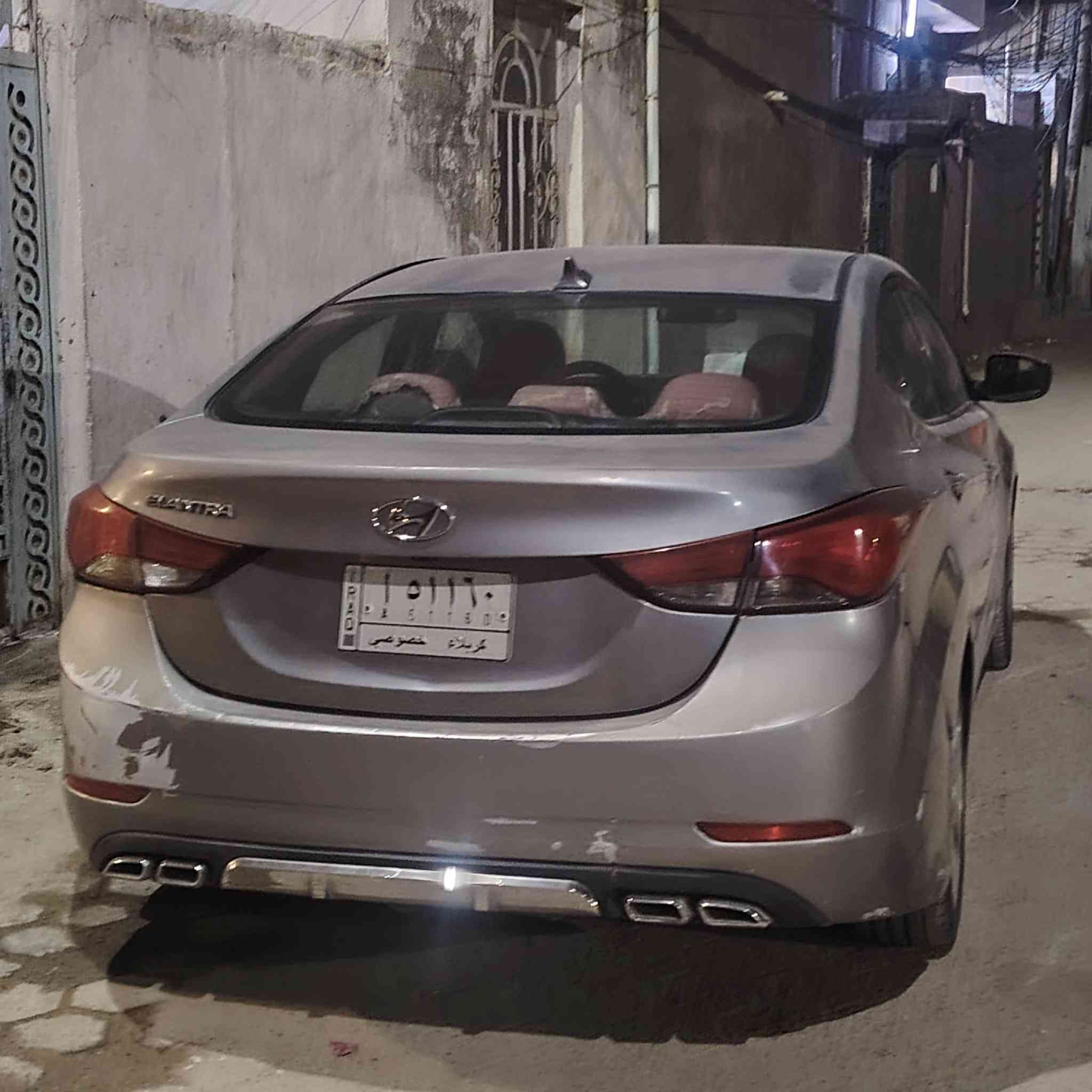 السلام عليكم النتر للبيع 2015 امريكي
النترا 2015 وارد امريكي رقم كربلاء بسمي مداور شوكت ميعجبك السياره بيه عرقجين وبابين 

نضافه مثل ماموضحه 

لسياره حدايده  80 بل ميه 

 السعر 95  وبيه مجال

الاستفسار ***********
