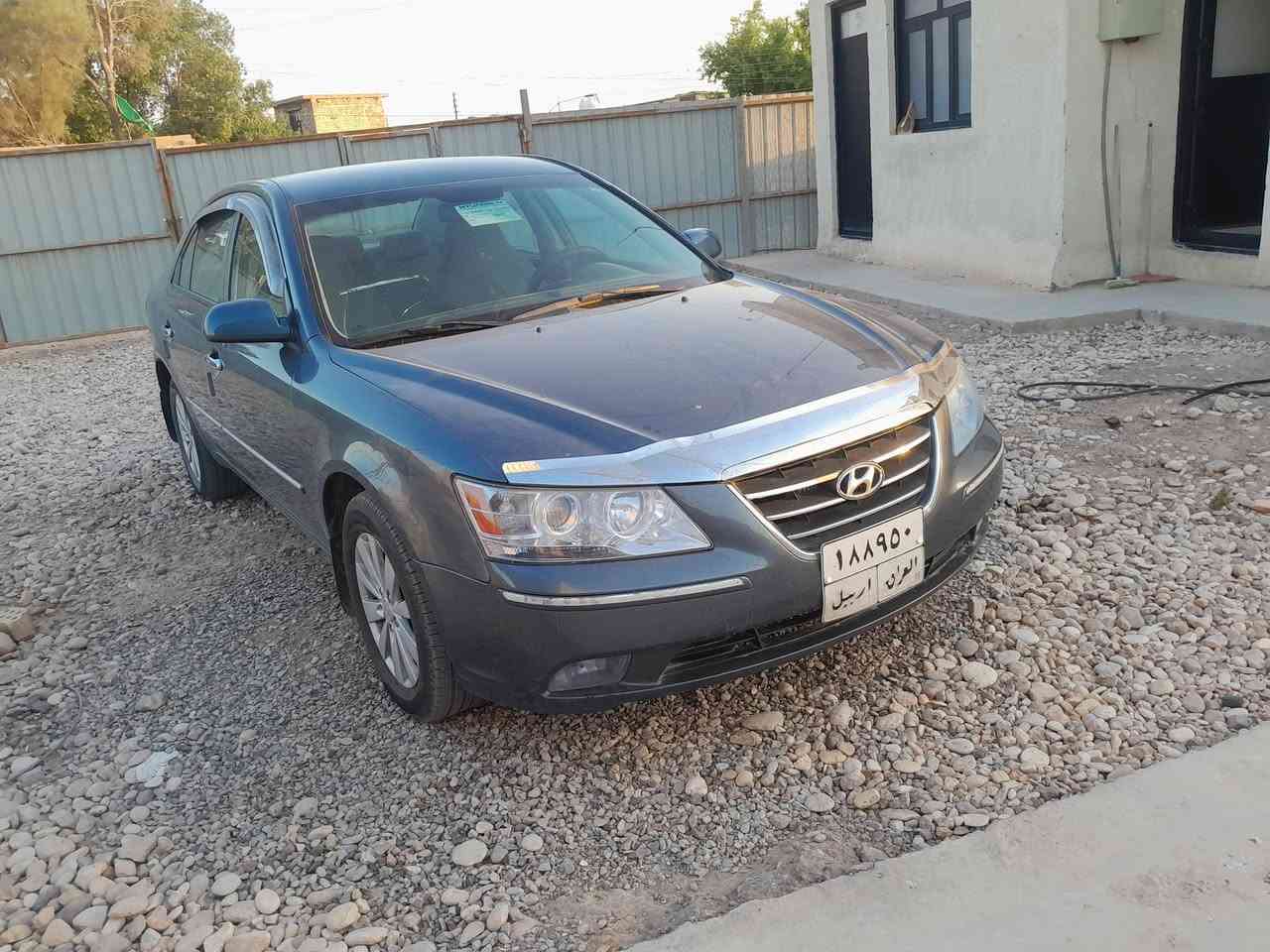 سونتا ٢٠١٠ وارد امريكي،،ليبل واحد  محرك ٢٤٠٠   رقم اربيل  سعره ١١٨ وبيه مجال سنوين نافذة   سيارة جاهزه  عندي وكاله عامه بيه  ***********.
