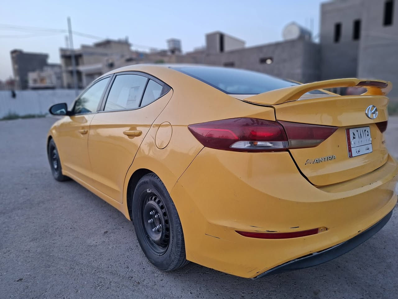 سلام عليكم
النتره موديل 2018 
بغداد السياره حادثه خلفي 
السياره بسمي كبل تحويل مباشر 
السياره خير من الله جديد 
مال جناي الله شاهد 
كير محرك تبريد تدفه كهربائيات 
تخم تاير صدر امامي خلفي 
المكان السياره بغداد 
اذا مراوس حسب القناعه 
السعر ١٠٥ 
بي مجال شي قليل
 الاستفسار........ واتساب 
***********
