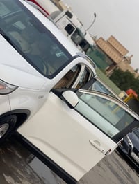 سورنتو ابيض خليجي ٢٠١٤، ٤ سلندر ؛ ماشي ١٨٣ ؛ بدون ضربة او تبديل بيهه ف...