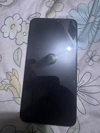 اكس ماكس ذ 256 مبدل ضهر وشاشه  وهسه بطاريته منفوخه يحتاج بس بطاريه شغا...