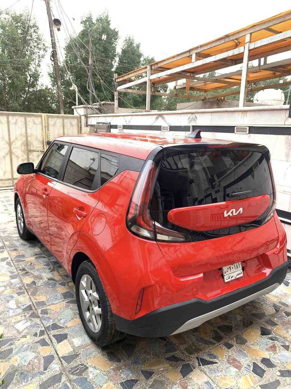 السلام عليكم للبيع فقط
كيا صول موديل 2024دخول جديد بدون رقم منفيس بسمي بيها رقم فحص مؤقت المواصفات Sرادرات امامي خلفي جانبي مكينه 2000دوش توقف ذاتي 
ويل كب  تحديد مسار داخل اوف وايت صور الحادث ورقم شاصي بل منشور  الدعاميات نفسهن صار بيهن تصليح وبارد بقبق الجنطه بدون ايرباك بدون تبديل ولا قطعه  جديده لوك ماشيه 48الف 
السعر 145$ ورقه مكاني بغداد جديده الاتصال‬

‭0773 548 4352‬
