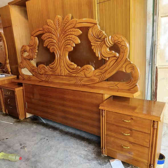 غرفه #صاج_تفصال_حطاطه_خشب_ثقيل 👉🏻
كنتور سته باب ملحق 
زاويه 
ميز تلفوزن+تلفوزن ويا👉🏻
زاويه 
ميز مرايه 
#غرفه تكمه داخل وخارج صاج عراقي 
عنوان #جلولاء_سوق السبت محل ركن ابيض بصف ابو السمج بل ضبط يتوفر توصيل لجميع مناطق ديالى بسعار مناسبه #للتواصل_واتس او تصال 
***********
