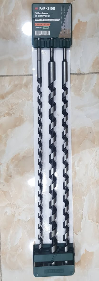 برايم بارك سايد الألماني PARKSIDEحجم 60 سم تستخدم كونكريت حايط حجم  10 , 12 , 16 و نجارية حجم 12 , 16 , 20 سعر البرايم نجاره 15 الف وبرايم الكونكريت الحايط 20 الف   يوجد توصيل بغداد وجميع المحافظات للحجز إرسال رسالة او الاتصال على الرقم او الوتساب ***********
