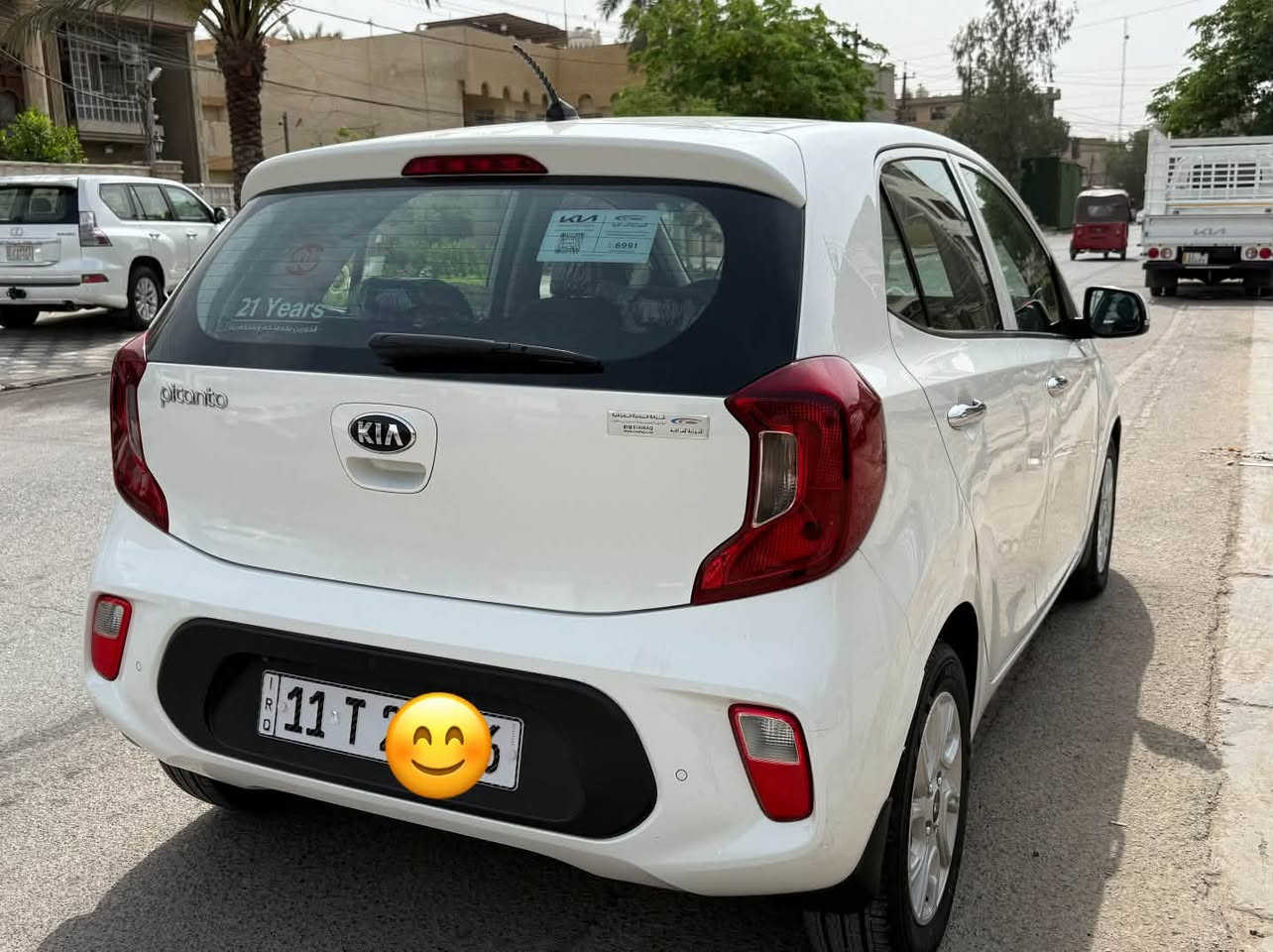 السلام عليكم بيكانتو 2019 خليجي رقم بغداد الجديد بأسمي مكفولة من الفتح والتبديل بيه صبغ باب وجاملغ خلفي وباب الصدر بارد من الاسفل 
ماشية 37 
مواصفات 
(محرك 1200 ، ويل كب حجم 14 ، اشاير بالمري ومري كهرباء، جام كهرباء ، داخل اسود، بروجكتر ، حساس خلفي)
السعر 102 بيه مجال 
مكاني بغداد للاستفسار ***********
