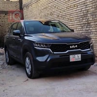 سورنتو للبيع موديل 22 حادثها بيبان ثنين فقط وشويه من الجاملغ فقط البيب...