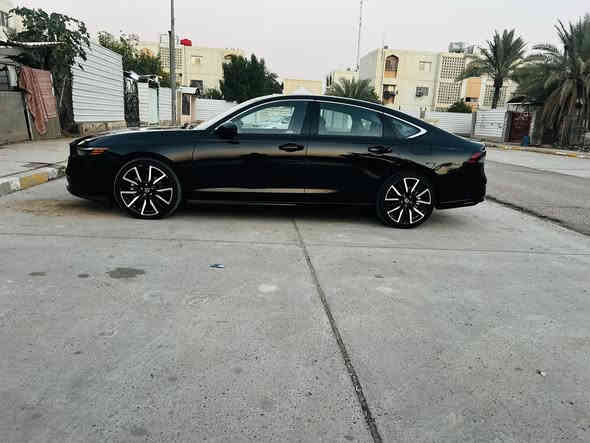 اعلى مواصفات بل هوندا 

سياره جديده وعليها ادامه كامله حداديه ومكينه 

ميحتاج احجي بل مواصفات جناية التورنك يعرفوها

صور الحادث مرفقه بل منشور تبديل بنيد فقط بدون صبغ فقط تبديل

السعر١٩٥

ماكو تورنك بهل سعر

العنوان الانبار عامرية الفلوجه 

الرقم ***********
