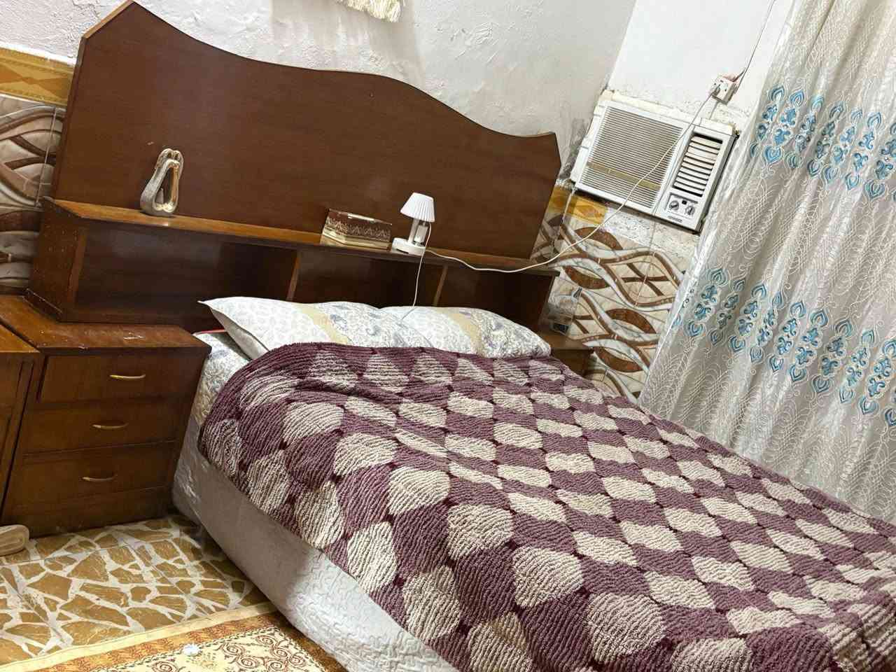 غرفه تزكام صاج للبيع سعرها 600 وبيها مجال للاستفسار اتصل ع رقم ***********
