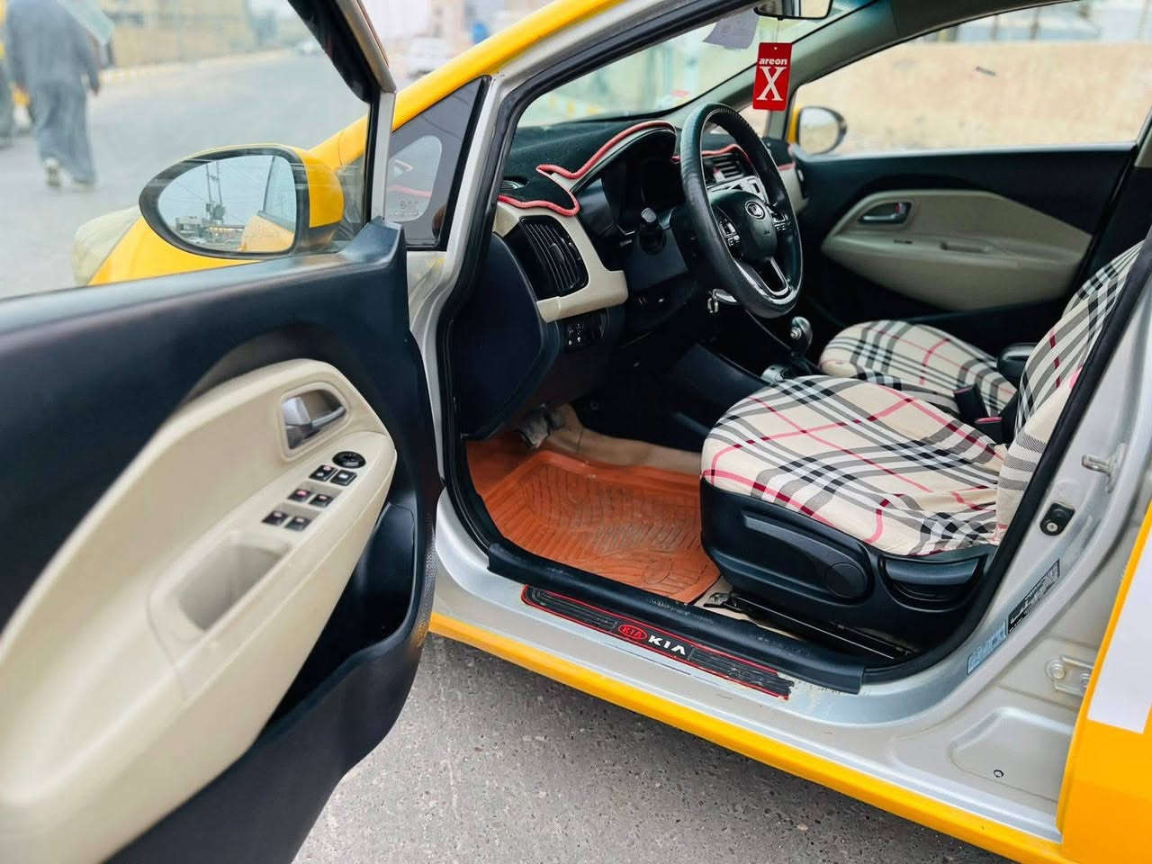 كيه ريو لبيع سياره مال جناي كير مكينه ونضيفه سياره وهاي صورها تحويل ثاني يوم ل استفسار     ***********
