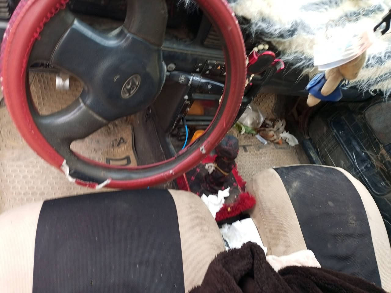 للبيع النترا دمعه موديل 93 رقم نكليزي وسنويه لحد 2030 مكان ديالى شهربان سعر 30 ورقه وبيهه مجال ***********
