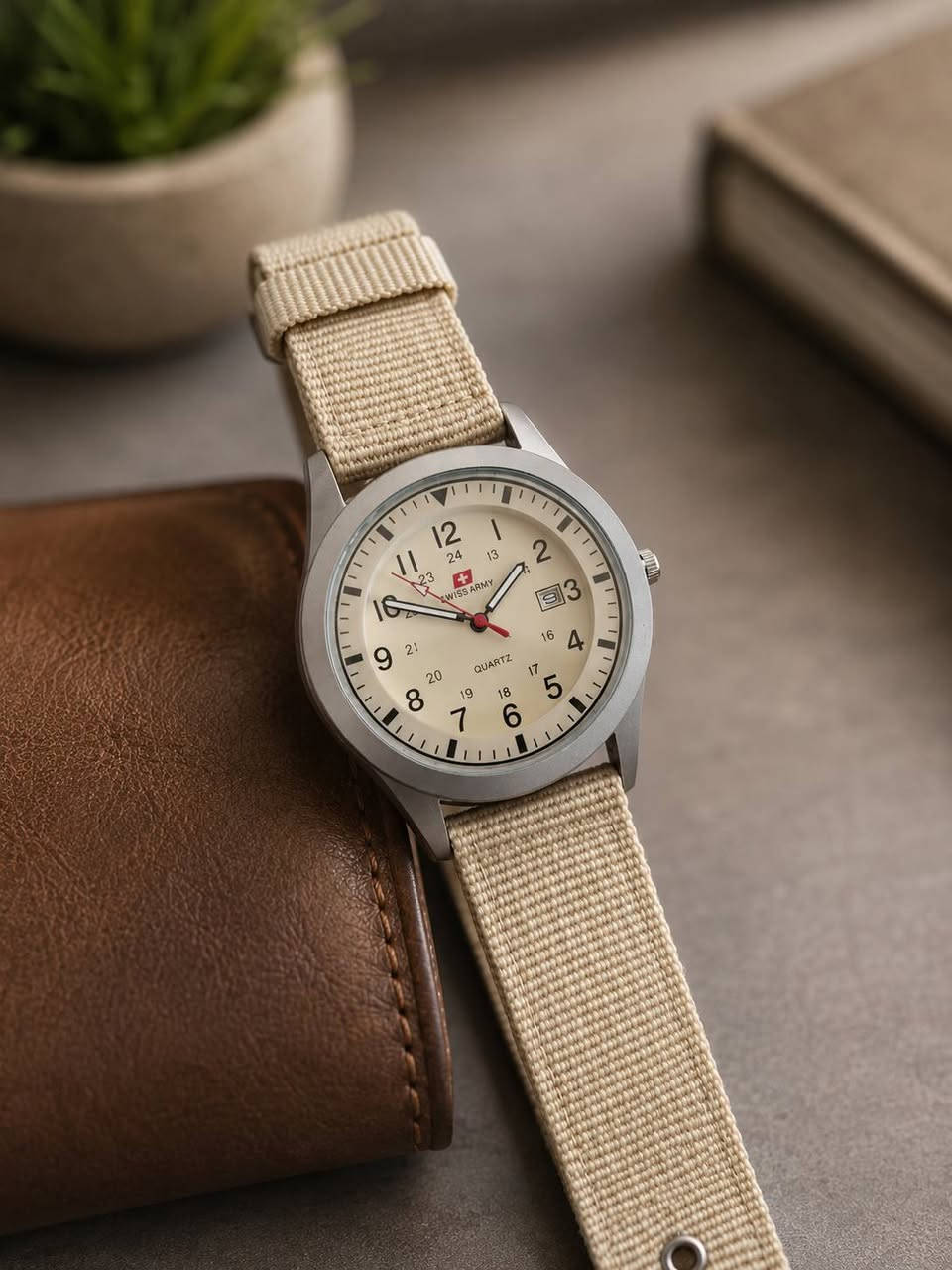 ساعه من ماركة سويس ارمي (SWISS ARMY)
______________________
ساعة سويسري عسكري لون بيجي
▫️مكينة كوارتز 
▫️الضهر مختم 
▫️طلاء ثابت 
▫️تاريخ شهري
▫️سیر کتان مقاوم الحريق ومريح لليد
▫️مقاومة للماء
▫️مقاومة للصدأ
مكاني:قضاء المدينه
ساعة مع علبة بـ15 الف


**إذا كنت صاحب هذا الإعلان وتريد حذفه لأي سبب، رجاءا أرسل رسالة إلى الدعم الفني**