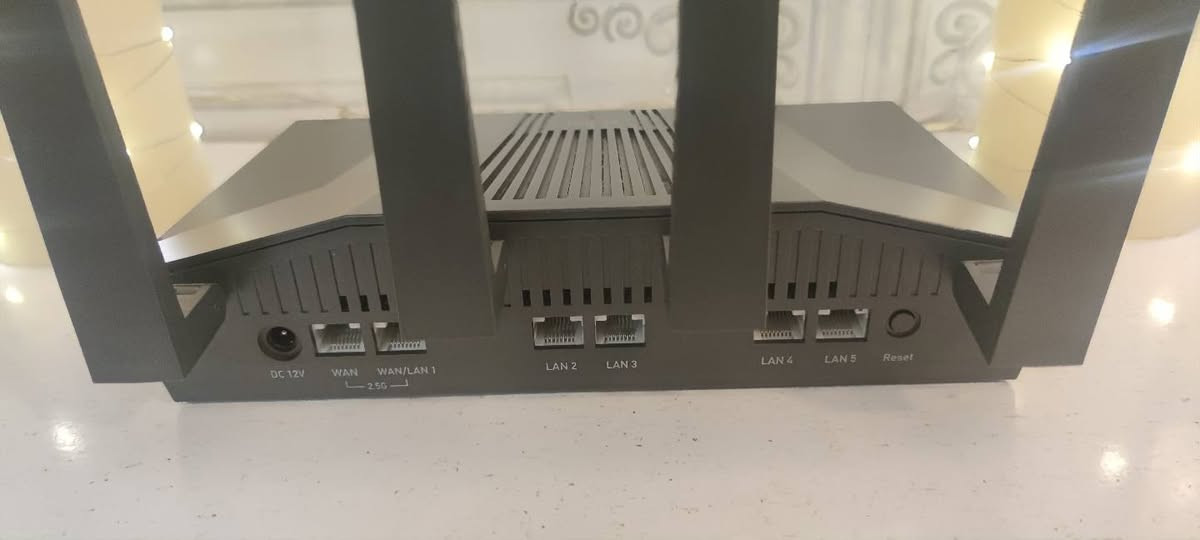 السلام عليكم ورحمة الله
متوفر للبيع راوتر GLINET FLINT 2 
اللي مهتم بالشراء  يتواصل وياي عالماسنجر


**إذا كنت صاحب هذا الإعلان وتريد حذفه لأي سبب، رجاءا أرسل رسالة إلى الدعم الفني**