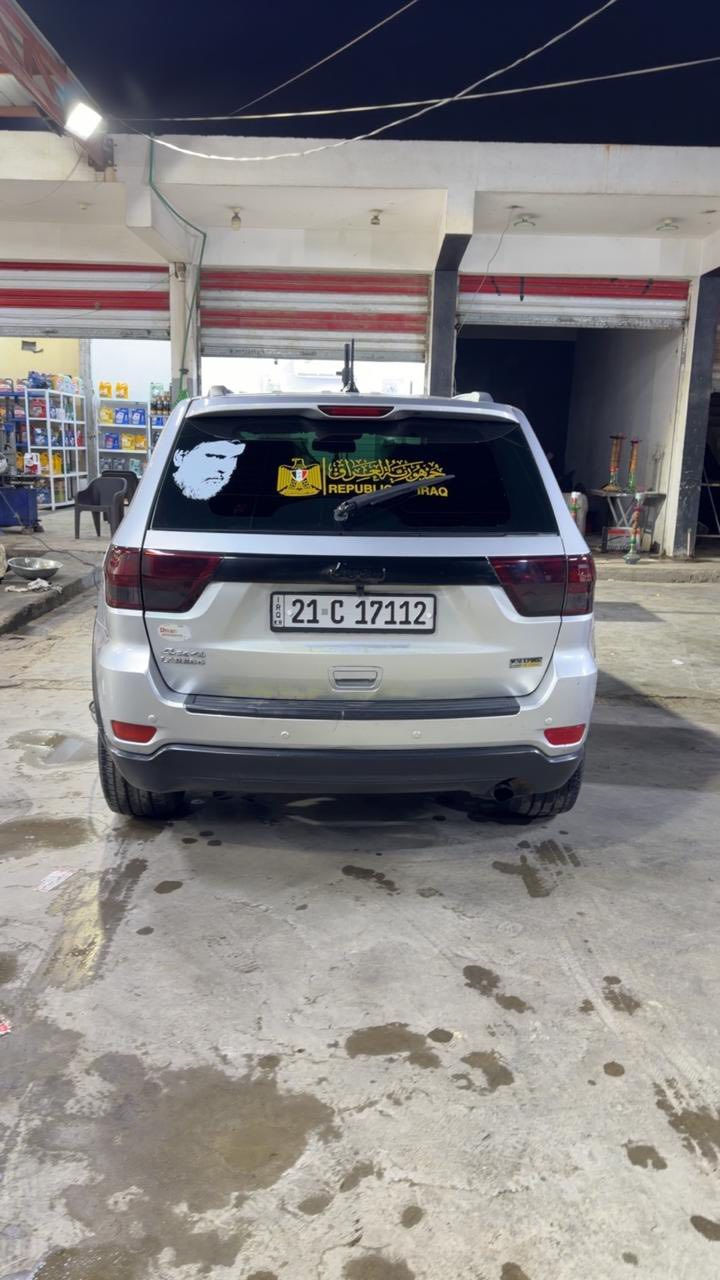 السلام عليكم جيب موديل 2011 رقم اسلمانيه تحويل ثاني يوم السعر 145 وبيه مجال قليل مكاني بغداد رقمي (***********) السياره جديده بمعنه الكلمه شاشات إماميه خلفيه صدر جديد تخم ويل وتاير جديد
