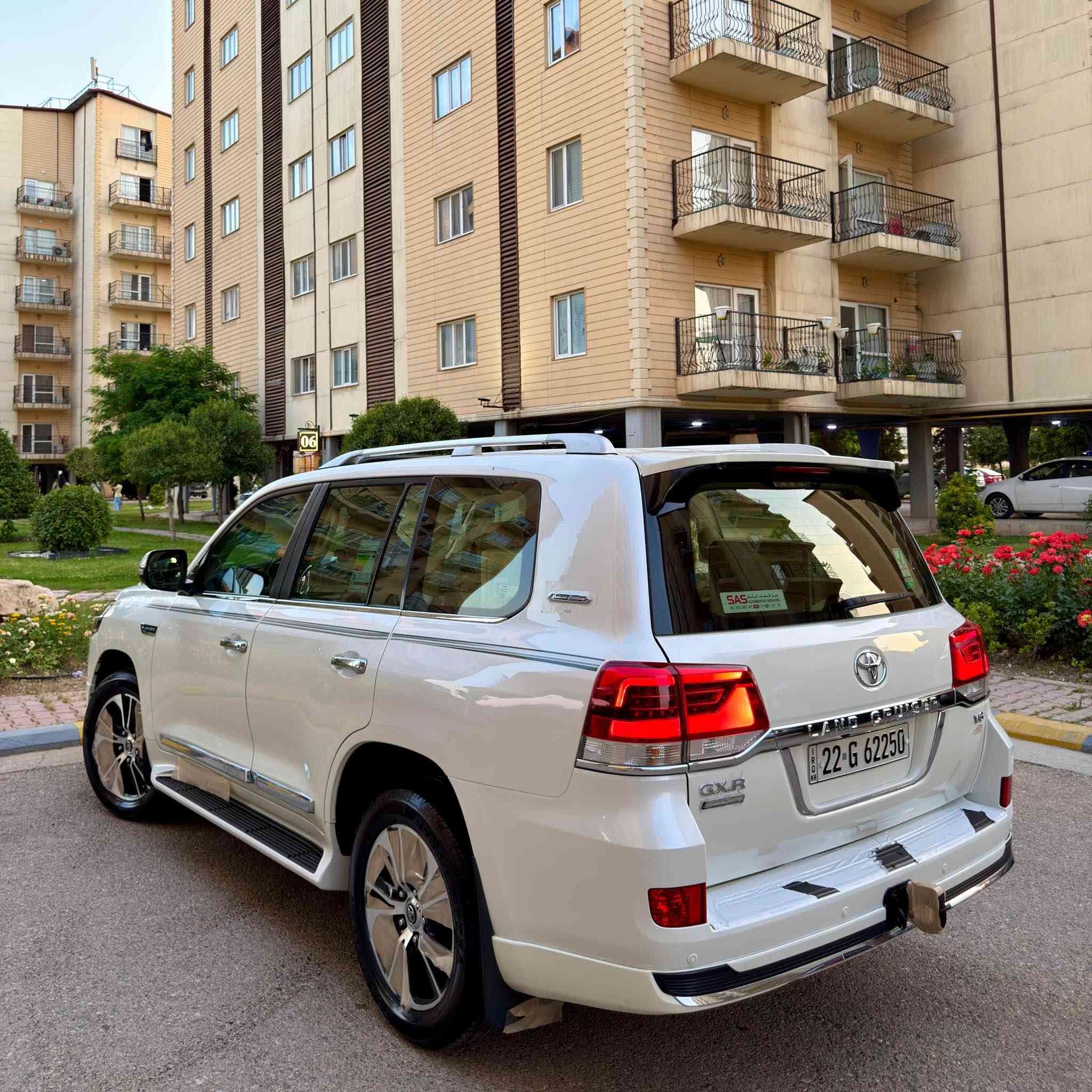 ‏Land cruiser GXR  2021     V6  54,000km‏
‏Grand turing
ظمان شريكة ساز باب أول
لاندكروزر 2021  GXR
‏‎ملاحظە : الاخوان رجائن بس بیع نقد بدون مراوس📌
أخت زيرو بل كارتون 📦📦
‏‎لاندکروزر 2021 SAS
‏‎💎محرک 6 سلندر 
‏‎⌛️ماشي 54,000 ألف
‏‎💎 بسمطين  +سماعة بيلادي +فرشات بيلادي مجوود 

‏‎💎 مكفولة كفالة عامة من الدعامية إلى الدعامية
‏‎ 💎 بدون صبخ .بدون بارد  ،بدون رصعات ،بدون حتى شخط
‏‎دعاميات هم بدون صبغ ،رمل مابي ،لحية بدون صبخ ..بقية كلها بشرط

‏‎🧬فول فول مواصفات
‏‎شاشة كبير لمس 5كاميرا حاسة رادارات
‏‎كاميرات 3 شاشات سيلاد فتحة سقف 
‏‎كشن جلد كشن كاراباي شحن موبایل  8 اريباك تبريد مركزية
‏‎بصمة تشغيل عن بعد باب جاك سلاجة ليد زينون 
‏‎تحكمات ستيرن دبل فوليوم فورويل هوك
‏‎سيارة بها 2 بصمة من شركة جديد جدأ 
‏‎سيـارة عل نظافتها احسبها صفر زيرو

💎 تخم تاير دنلوب الاصلي

‏‎ 💎محرك كير بشرط مامفتوح
‏‎سيارة حيل نظيفة كلشي عل بلاد لوك
‏‎سنوية زنكة كلشي جديد مدفوع لـ2031
‏‎باسمي السنوية بشرط تحويل و خرامة 
‏‎سيارة مابيـها دينار مصرف كامل من كل نواحي

‏‎♻️نفسي يوم /تحويل و وكالة حاظر رقم سلیمانیە
‏‎📍مكانك /داخل سليماني

‏‎💵 سعر 548$ 
‏‎☎️موبايل/ *********** السليمانية, العراق

