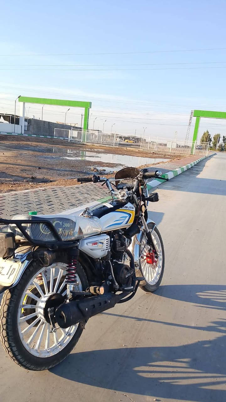 السلام عليكم دراجه سيفان موديل26 للبيع مكان الغالبيه سيف سعد السعر 750 قفل ***********3
