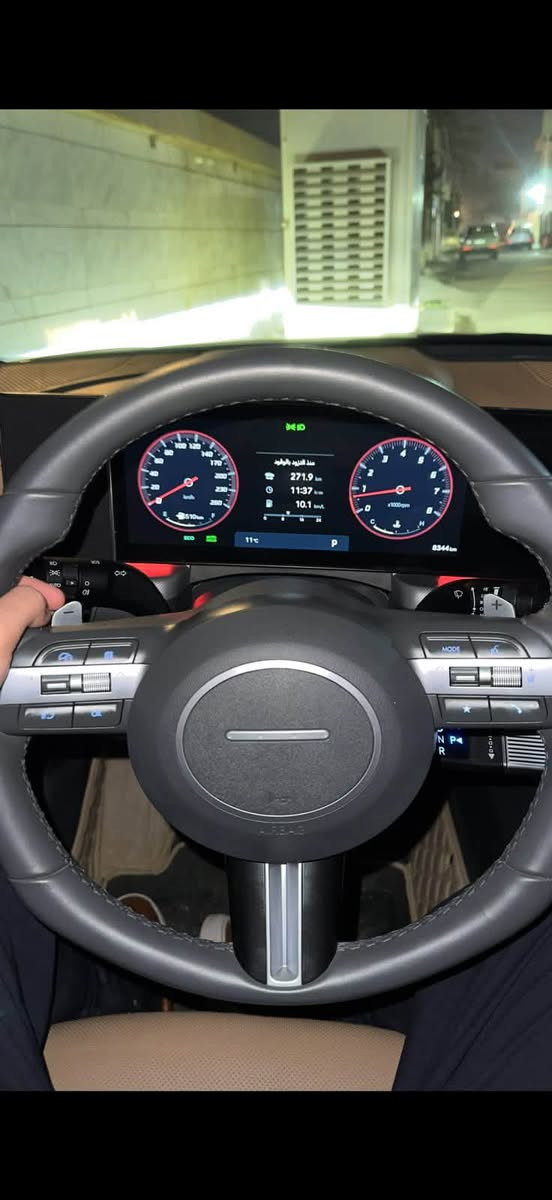 السلام عليكم سوناتا2024  خليجي  مكفولة من كلشي مرقمة بغداد ماشية 22000km 
فقط بيع 
السعر٢٢٥ $
للتواصل 
***********
