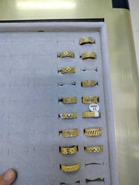 اكسسوارات نسائية • ١١٤ قطعة • الحمزة الشرقي