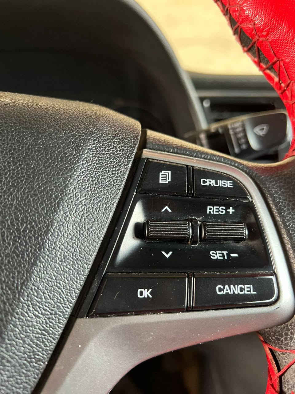 سلام عليكم الانتره للبيع ❗
وارد امـريكـي 2018
حادثها بنيد وجاملغات بارد بي قليل 
مكان نجف
 سعر (110💵, )وقابل للتفاوض
***********☎️
