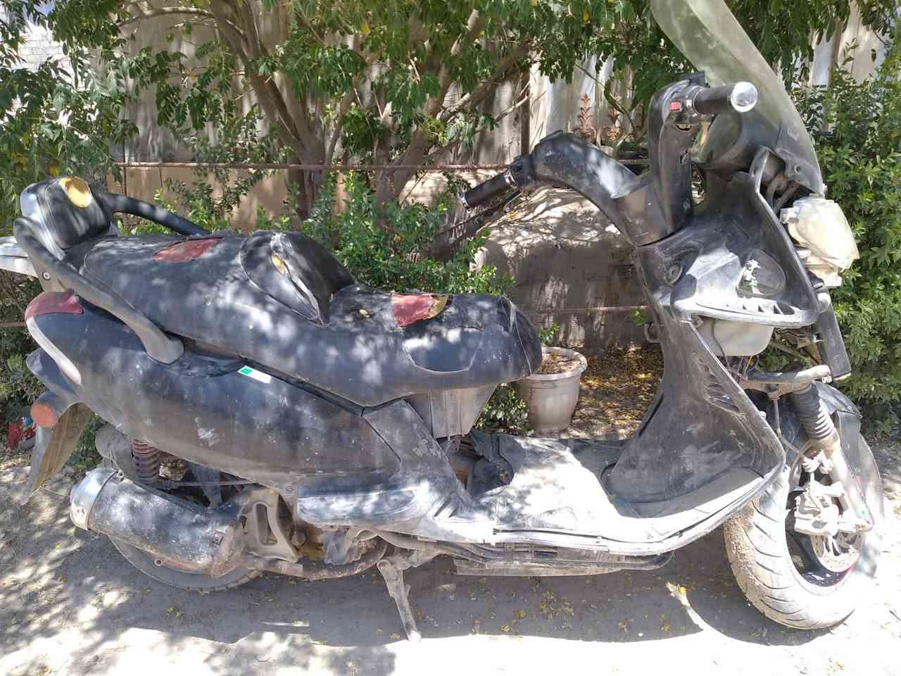 دراجة كامكو دنكي دكفرات كاملة موجودة عندي شغالة الدراجة بس مشكلتهة الراجز مال السلف شوية تتاخر يالة تشتغل سعر ١٥٠ وبيهة مجال للشراي
مكاني حلة شارع 80 جهة شارع النجف
783 879 3768 رقمي بي واتساب


**إذا كنت صاحب هذا الإعلان وتريد حذفه لأي سبب، رجاءا أرسل رسالة إلى الدعم الفني**