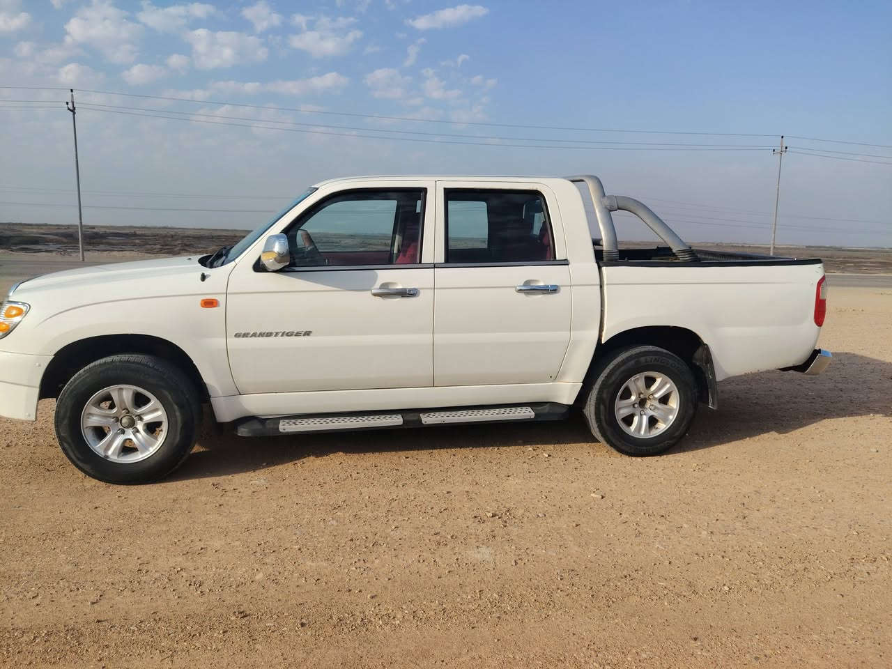 سلام عليكم  بيكم صيني كراند تايكر موديل 2017 رقم مثنى  بأسمي سنويه2028 مكفوله من كلشي حتى من البارد مرشوشه جماليه السعر 60  مكاني ذي قار للأتصال. ***********
