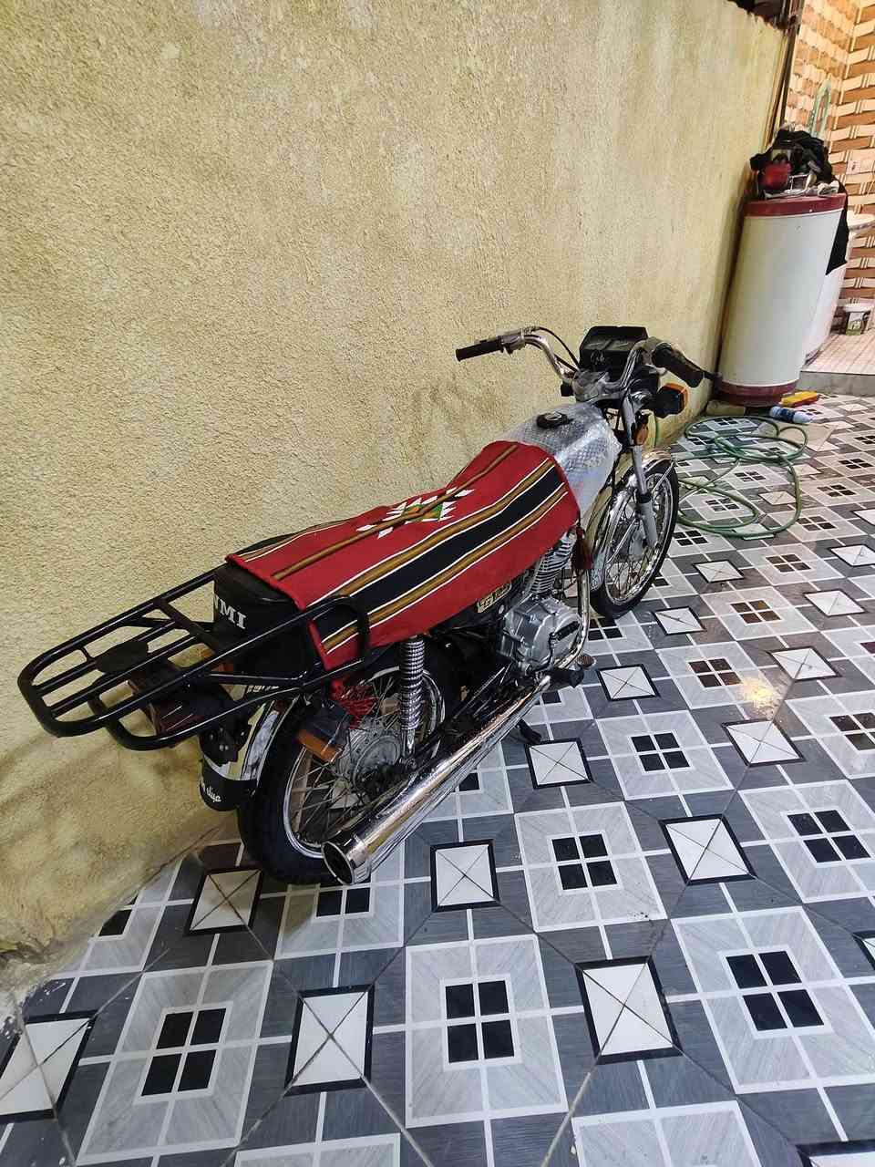 اسلام عليكم دراجه ايراني البيع مكاني قضاء الحي المو شراي لا يتعبني ابد مراسله خاص او انتصال‏‪078-544-63125‬‏
