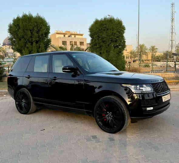 السلام عليكم 
رانج روفر (فوك) 
موديل : 2016 
ماشية : 110000 الف 
المواصفات 
بانوراما 
بصمة 
بصمة ابواب 
تحكم ستيرن جهتين 
كروز سرعة 
ستيرن كهرباء 
شاشة 
كاميرات 360 درجه 
ابواب شفط 
قطعتين تبريد 
مكينة 6 سلندر 
سوبر جارج 
رادارات 
تحديد مسار 
قيادة ذاتية 
كشنات جلد 
كشنات كهرباء
كشنات تدفئه + تبريد 
لون الداخل ابيض 
ذاكره خزن ميموري 
جكات 
ويل كب بلاك
لايت زنون 
بلوجكتور 
لد امامي 
مري شفط كهرباء 
ترحيب 
اشاير بالمري 
دوسات كهرباء 
سايد بريك دكمة 
سستم صوت سماعات 
حساسات امامية + خلفية 
اطفاء ذاتي 
صندوك  كهرباء 
انارة داخليه LED 
(رقم بغداد الجديد مشروع وطني بأسمي ) 
ملاحظة : السيارة وارد امريكا بدون حادث . بيها من امريكا . جاملغ خلفي + بابين  كلير فقط 
( صور امريكا مرفقة  ) 
(السيارة جديدة جداً وجاهزه من كلشي بدون اي نقص )
السعر : 310  وبيها مجال بسيط
العنوان : بغداد الكاظمية قرب مرور الكاظمية معارض جكوك معرض الرحمن 
للاستفسار 
عبدالرحمن 
 ***********
 ***********
