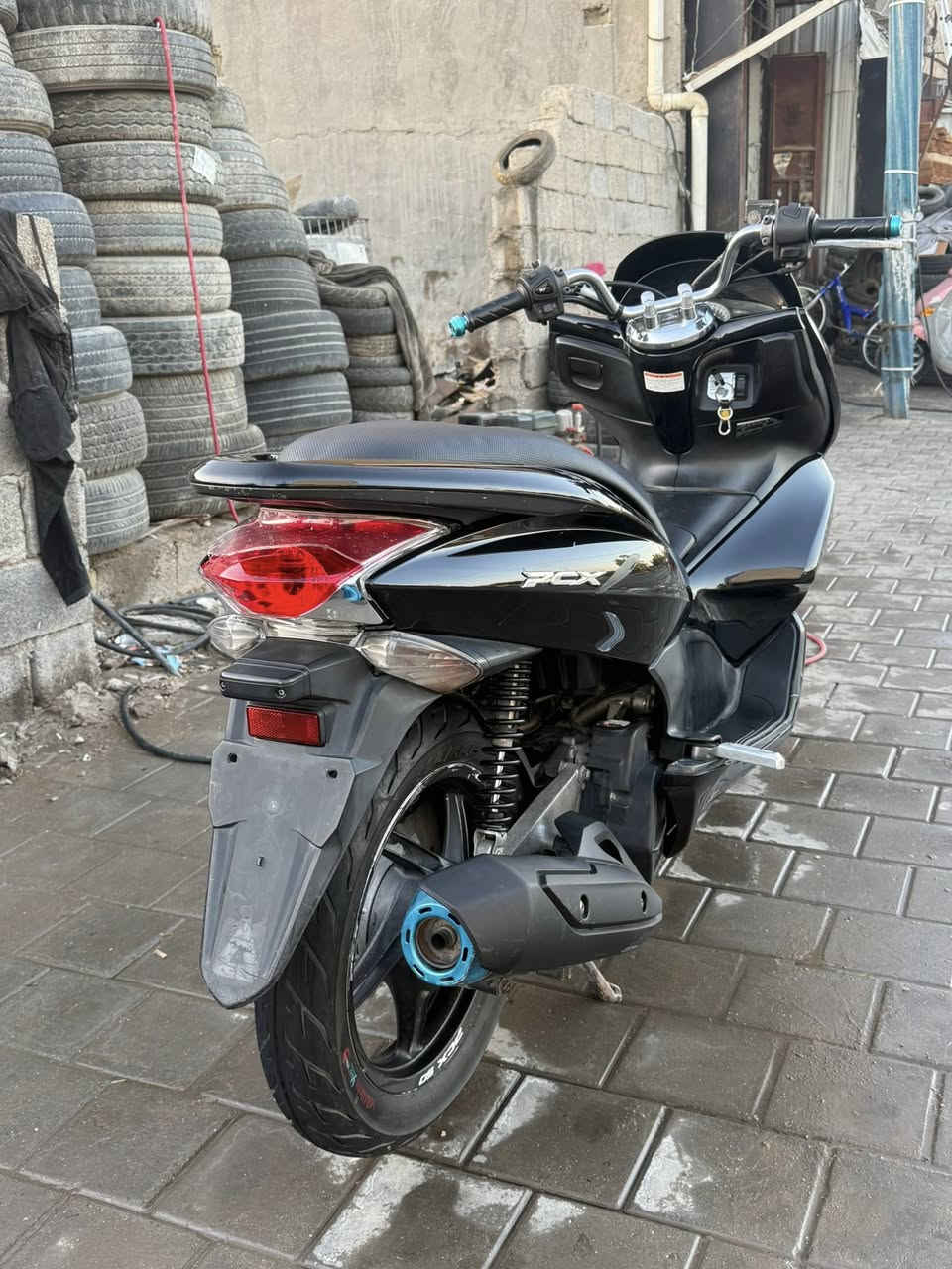 Pcx جيل اول ياباني 
دراجه نضيفه وشوفه عينك
مكان حي اور جامع الفردوس 
الهاتف ***********

