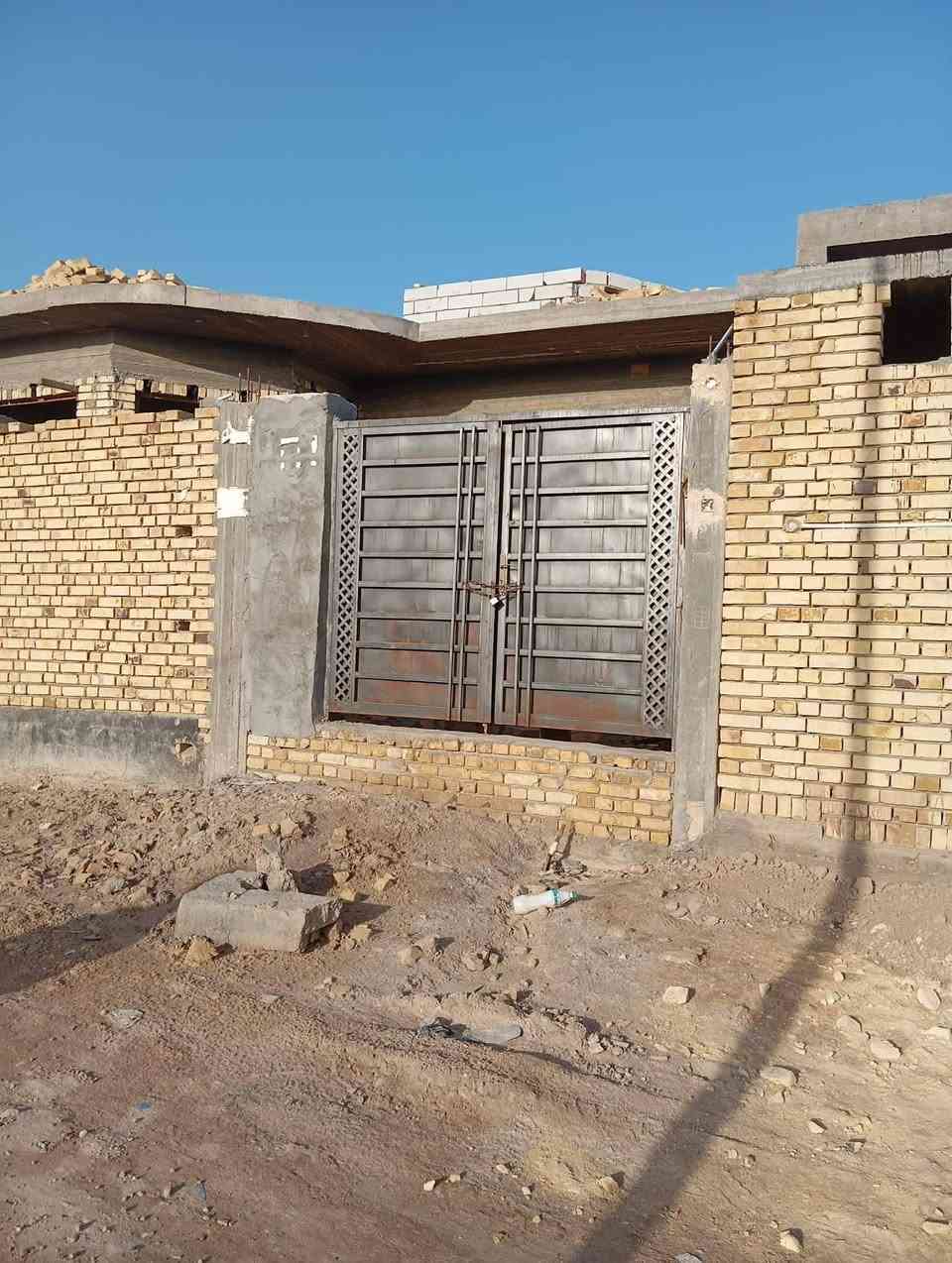 يوجد لدينا بيت زراعي للبيع
المساحة/200م. البيت بناء حديث طابوك كونكريت مسلح يحتاج لبخ وارضية شارع /10 امتار على كريق العكيكة خلف مجمع قسام واله شارع ع الجزيرة الاولى خدمات كهرباء وماء السعر / (٤٥ مليون) للأستفسار على الرقم ***********
