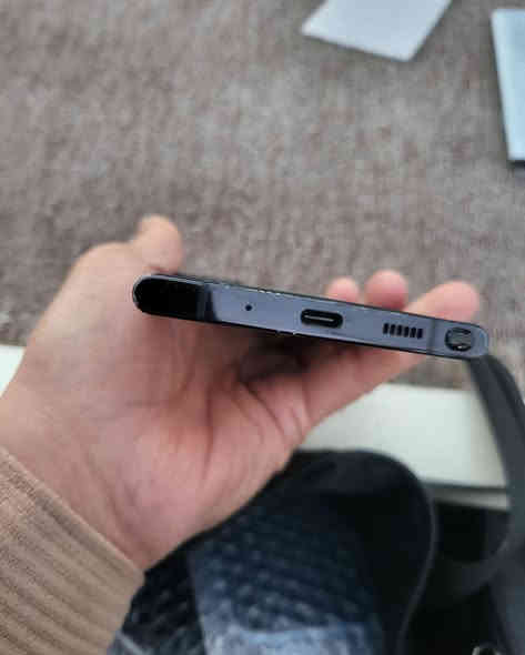 نوت ٢٠ الترا رام ١٢ و ذاكره ٢٥٦ كيكا و دبل سيم 
سعر ٢٢٠ الف دينار 
اربيل قلعه ***********
