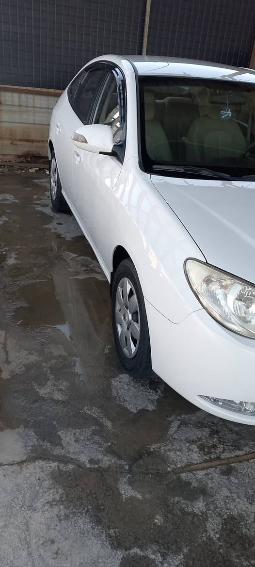 السلام عليكم النترا موديل ١١ شماليه رقم وسنويه وهزه جديده لحد ٣٠ مكينه ١٦٠٠ بسم عربي من بغداد السياره جاهزه من كلشي خير من الله بيها صبغ باب السايق ولدوسه فقط كما موضح بالسونار السعر ١١٥ العنوان واسط قضاء الصويره الاتصال ***********
