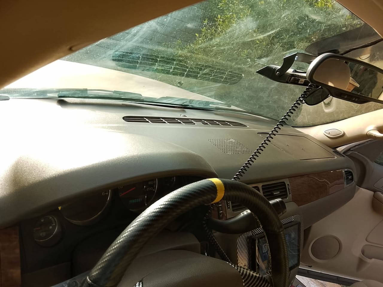 سلام عليكم 

يوكن دنلي ادوات ادوات 2011

كفاله من الكصه ولسرقه والعشائر وضربه 

داخل عسلي ملكي المرغوب 

حداده 100/100  

مكينه 5300 المرغوب 

ويل دنكه 

مكينه وكير وحداده كله جديد 

شاشه كبيره 

لايت زنون 

السعر 83 💸 وبيه مجال رقم هاتف *********** 
عنوان البصرة 📍
