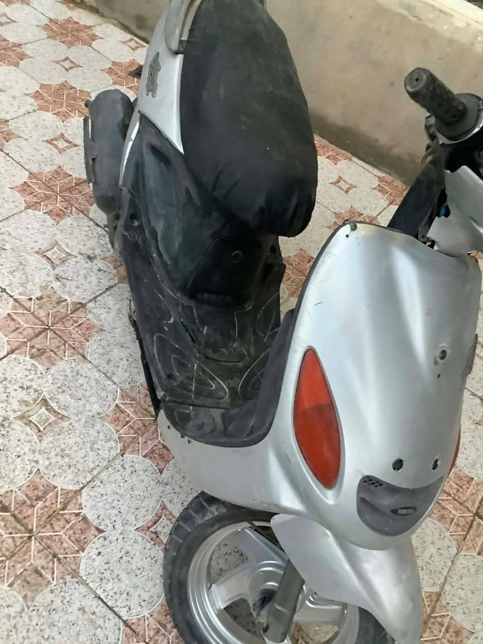 دراجه اكزز ياباني للبيع نقصهه باتري 
السعر 
250


**إذا كنت صاحب هذا الإعلان وتريد حذفه لأي سبب، رجاءا أرسل رسالة إلى الدعم الفني**