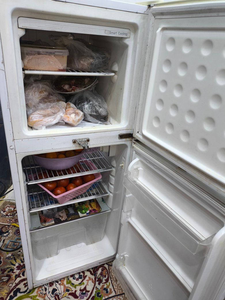 ثلاجة كينوود 8 قدم 
شغالة تجميد فوك وجوة 
للاستفسار عن السعر خاص 

مكاني الحسينيه راشدية


**إذا كنت صاحب هذا الإعلان وتريد حذفه لأي سبب، رجاءا أرسل رسالة إلى الدعم الفني**