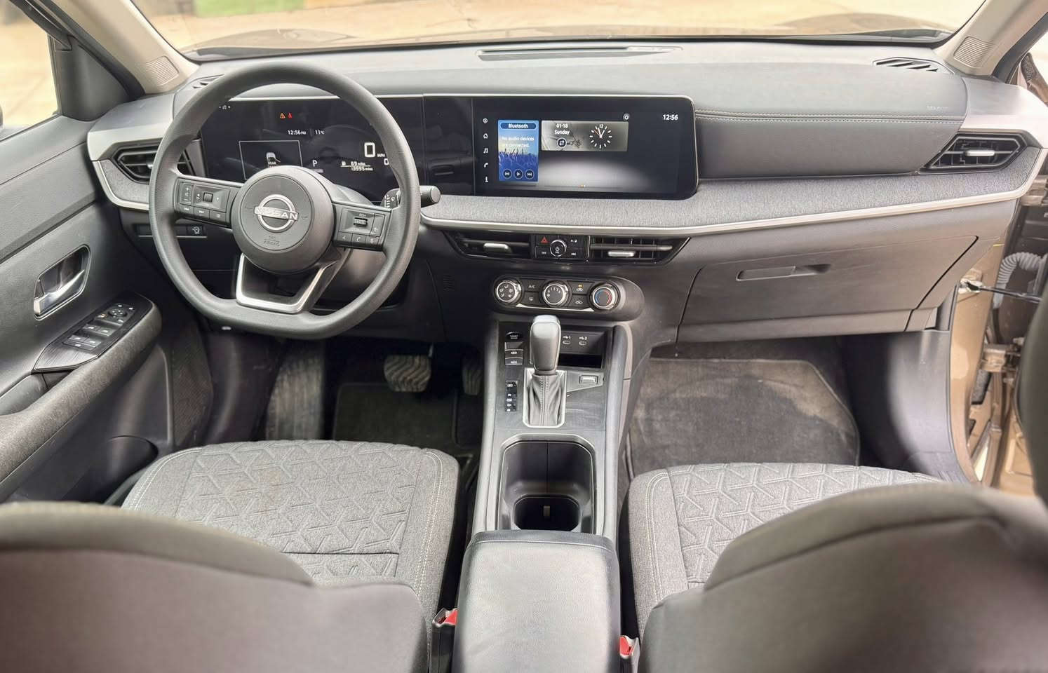 نيسان كيكس 2025
مواصفات SV 
رقم كاتي 
حادثها بسيط بدون ايرباك ، فقط جاملغ طرف سائق تعديل بارد 
ايرباك ما طاگ 
السيارة بدون تبديل وبدون صبغ 
رقم الشاصي / 3N8AP6CA7SL301298

السعر 174 💲وبيها مجال


**إذا كنت صاحب هذا الإعلان وتريد حذفه لأي سبب، رجاءا أرسل رسالة إلى الدعم الفني**