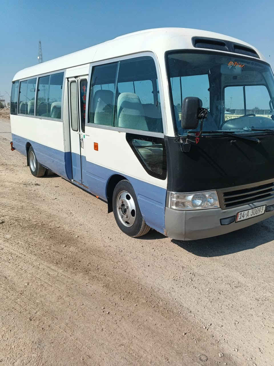 السلام عليكم للبيع كوستر مديل 2010 رقم بصره بسمي مصفره السياره كير مكينه بجيس اكسل  تخم تاير جديد جوبلس ناصي منضومت غاز السياره جاهزه السعر 260 وبيه مجال ***********
